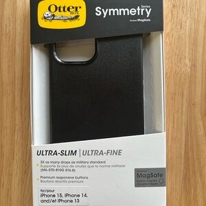 NEW Otterbox Symmetry MagSafe Case